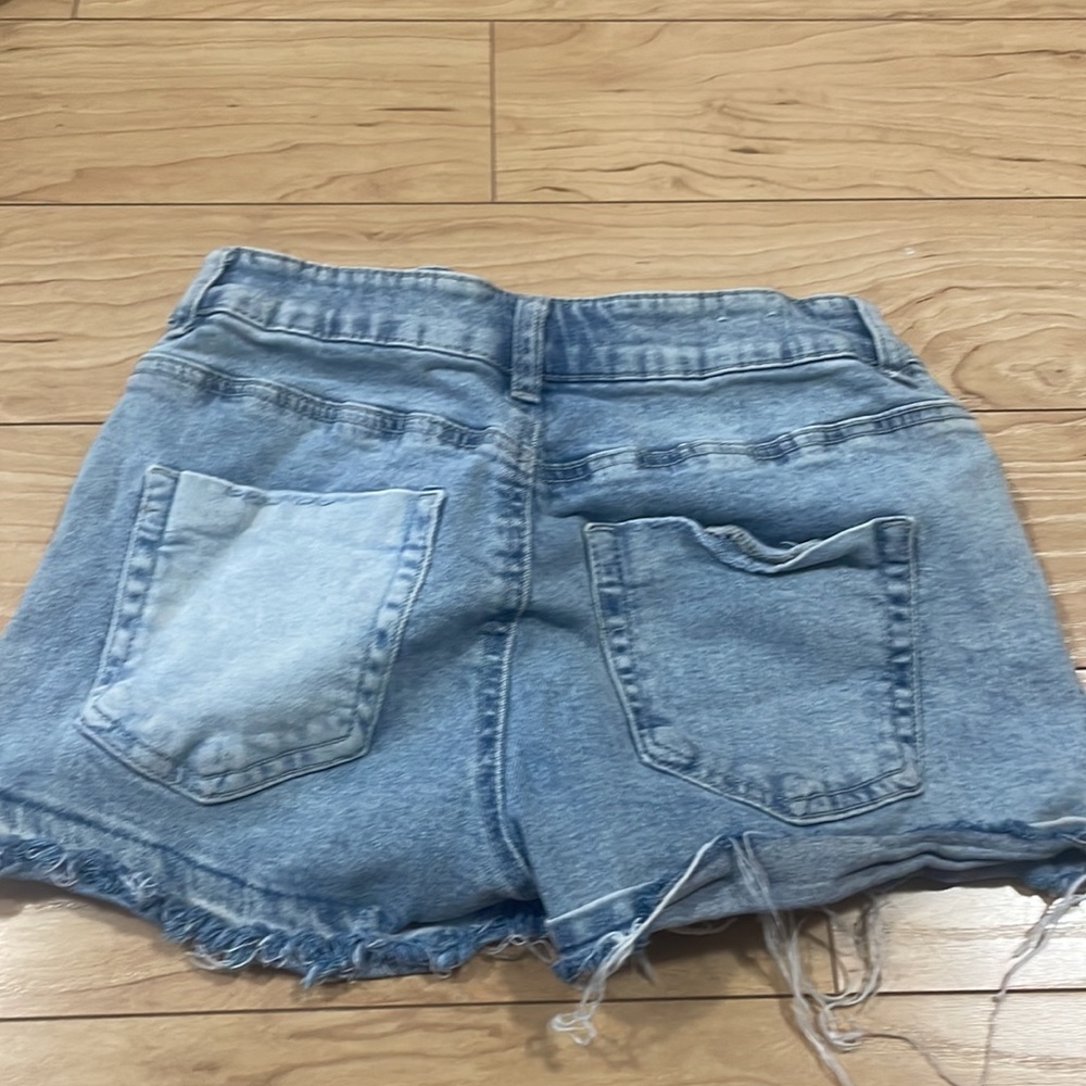 size 7 - Picture 2 of 2